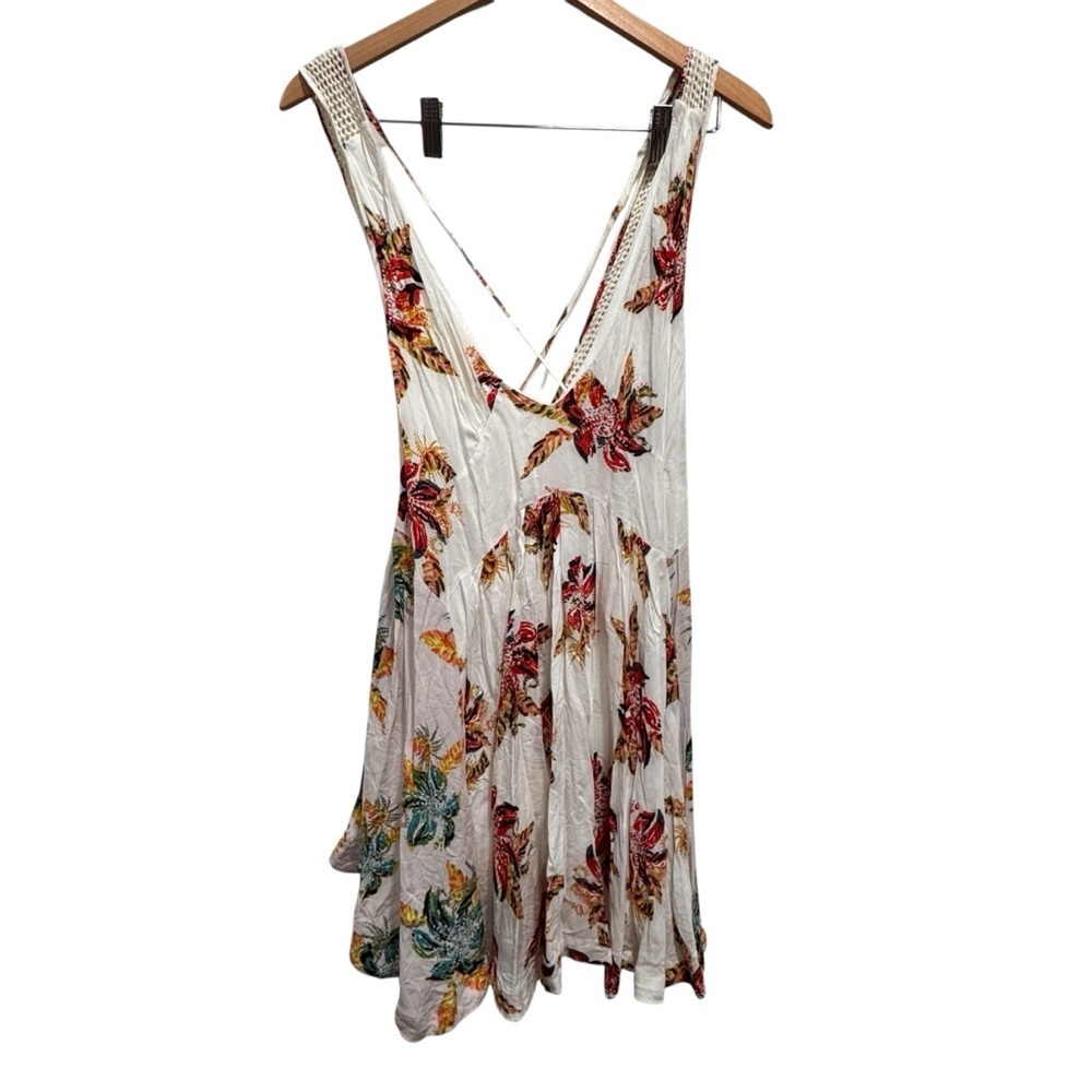 FREE PEOPLE Woman’s  Thought I Was Dreaming Floral Dress Size Medium